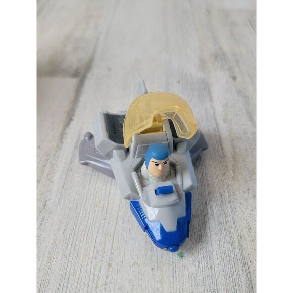 McDonald's 2022 spaceship Buzz Lightyear Disney Pixar toy figure - Picture 1 of 4